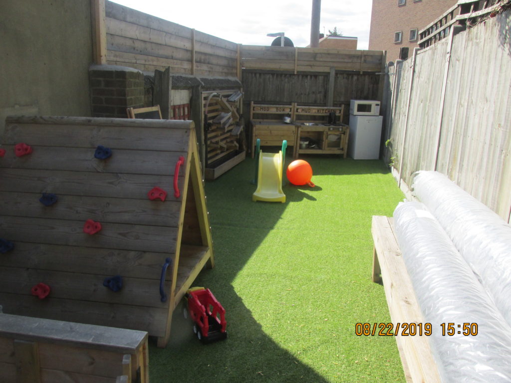Outdoor play area image 1